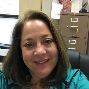 Meet your Posher, Cynthia